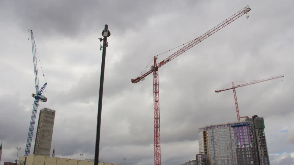 Clients Placed £1.2bn Fewer Construction Orders in a Quarter